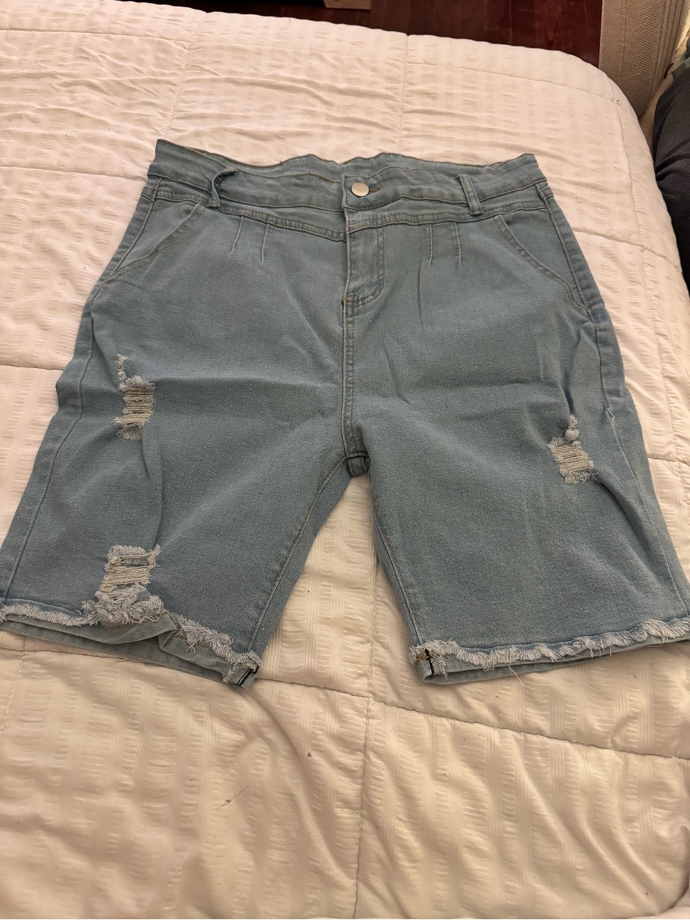 Light Blue Distressed Women’s Denim Shorts